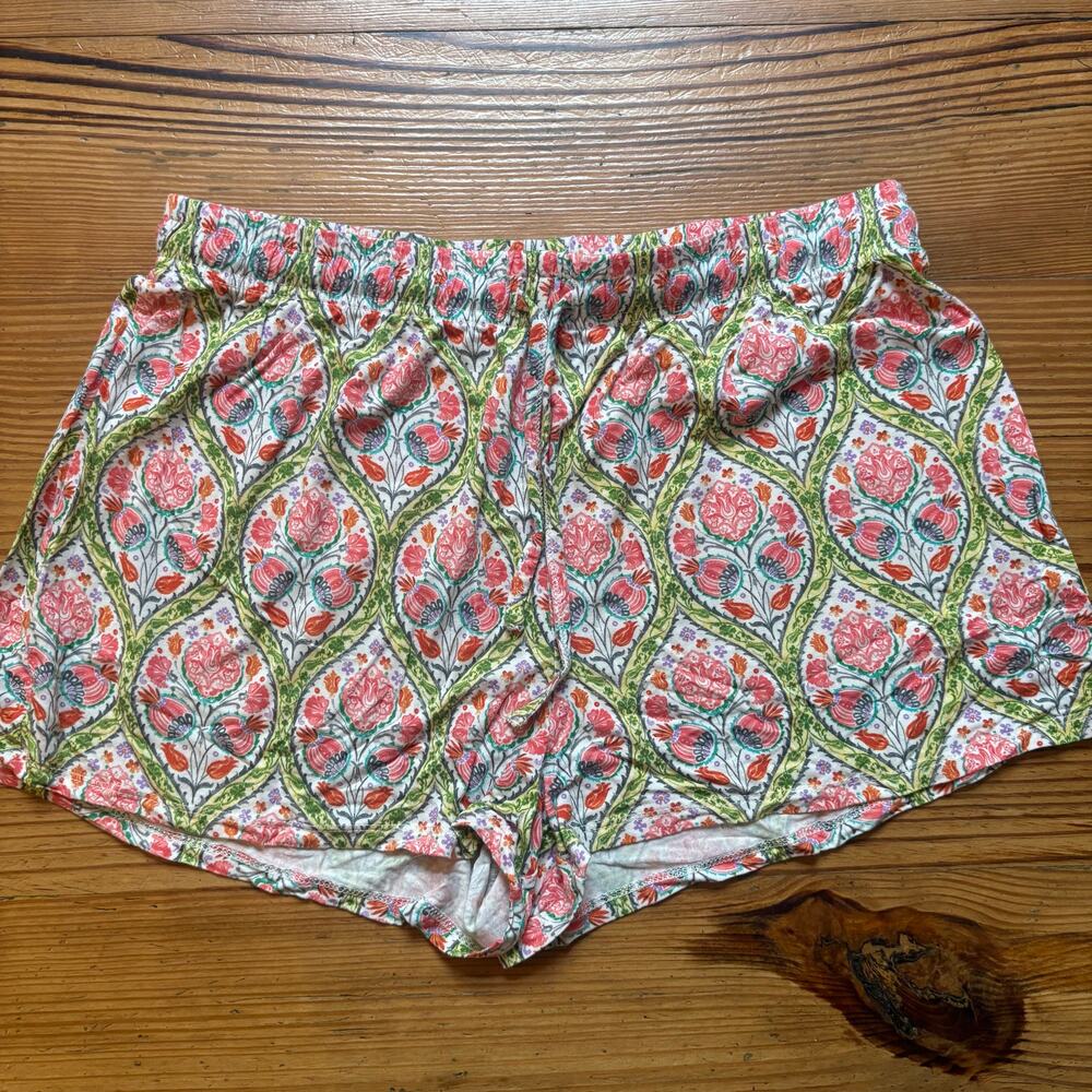 World Market pink green paisley drawstring‎ short SIZE S/M